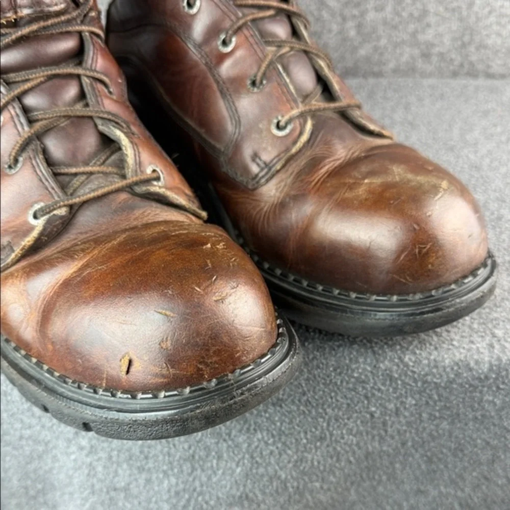 Vintage Distressed Red Wing‎ 